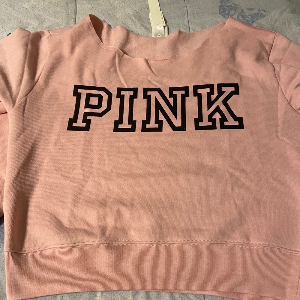 VS PINK open neck crew shirt
